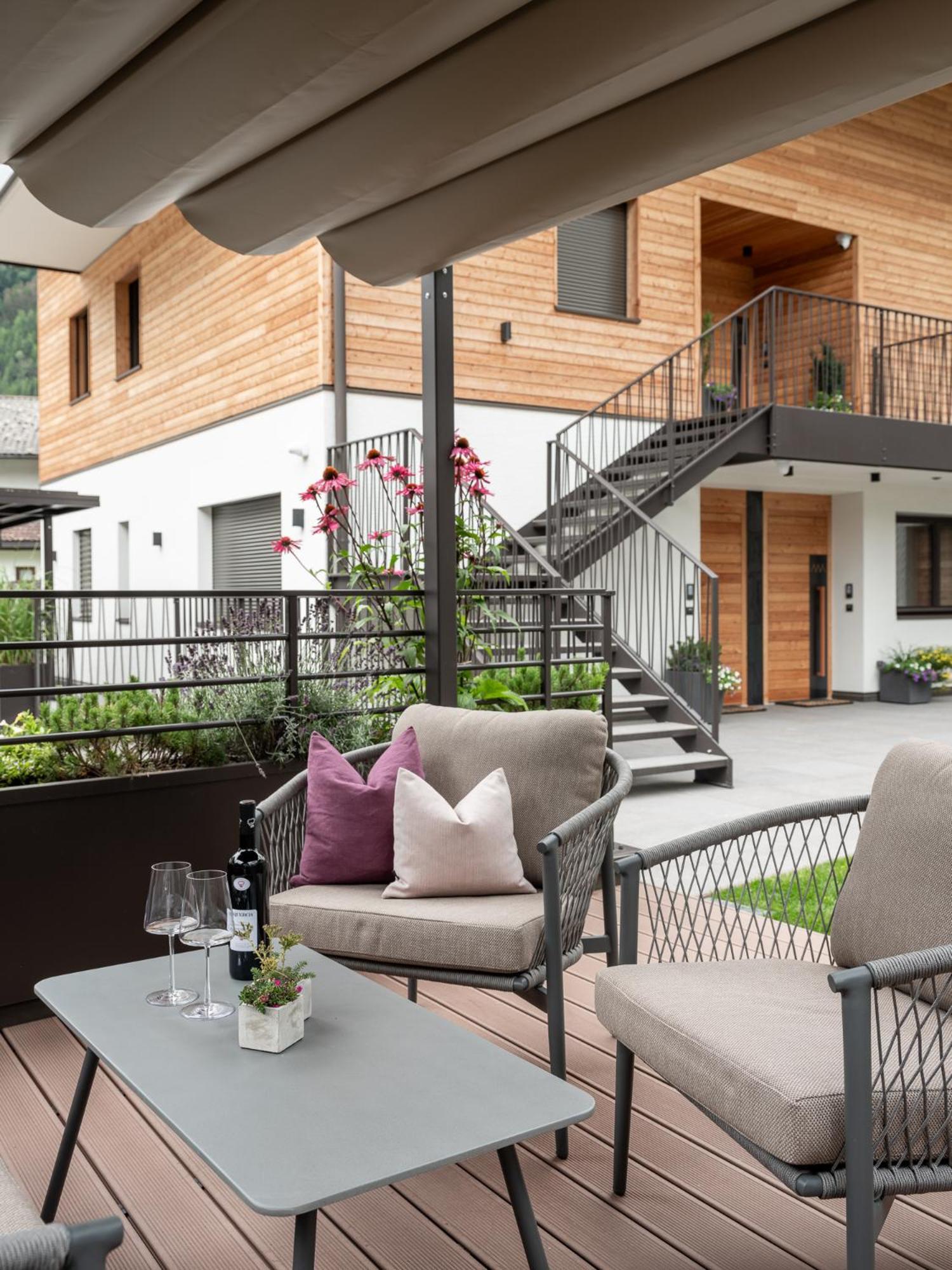 Ahrn Natur Apartment لوتاغو المظهر الخارجي الصورة